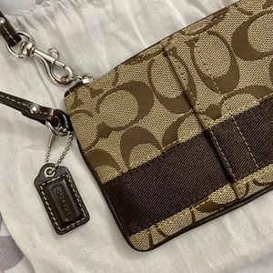 Coach Wristlet / Coin Purse